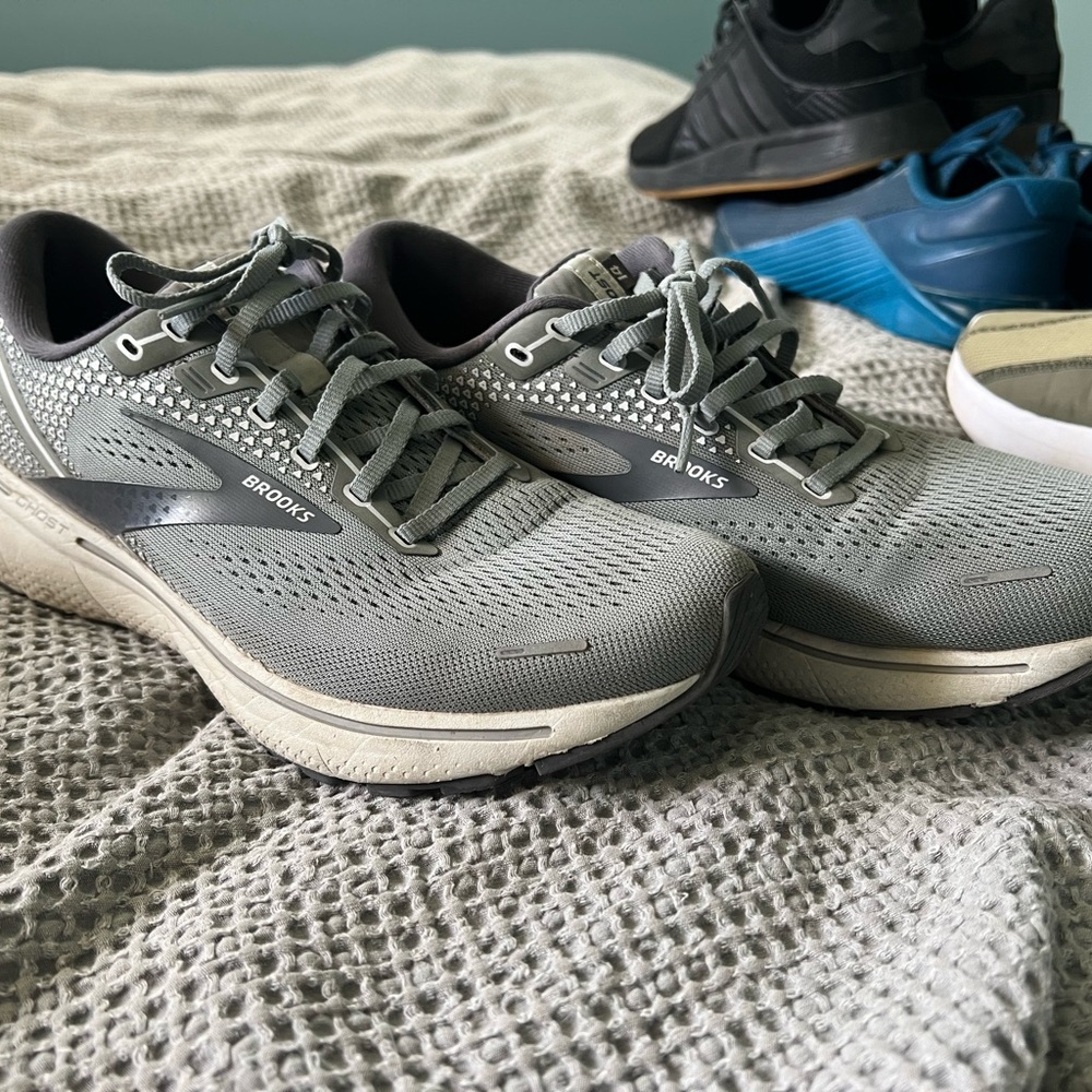 Brooks Ghost Gray Running Shoes